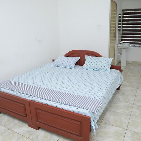 Thekkumpuram Tourist Home Malappuram Exteriör bild