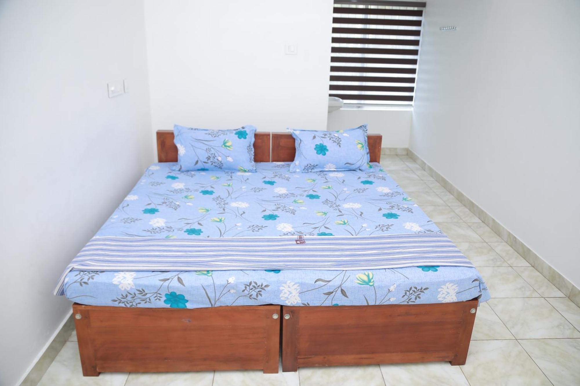 Thekkumpuram Tourist Home Malappuram Exteriör bild