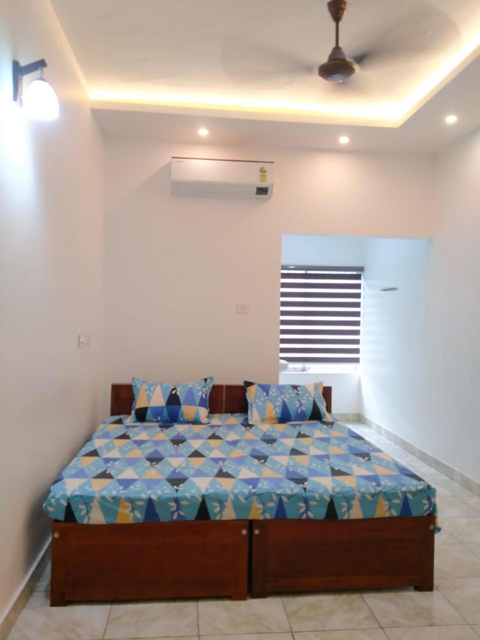 Thekkumpuram Tourist Home Malappuram Exteriör bild