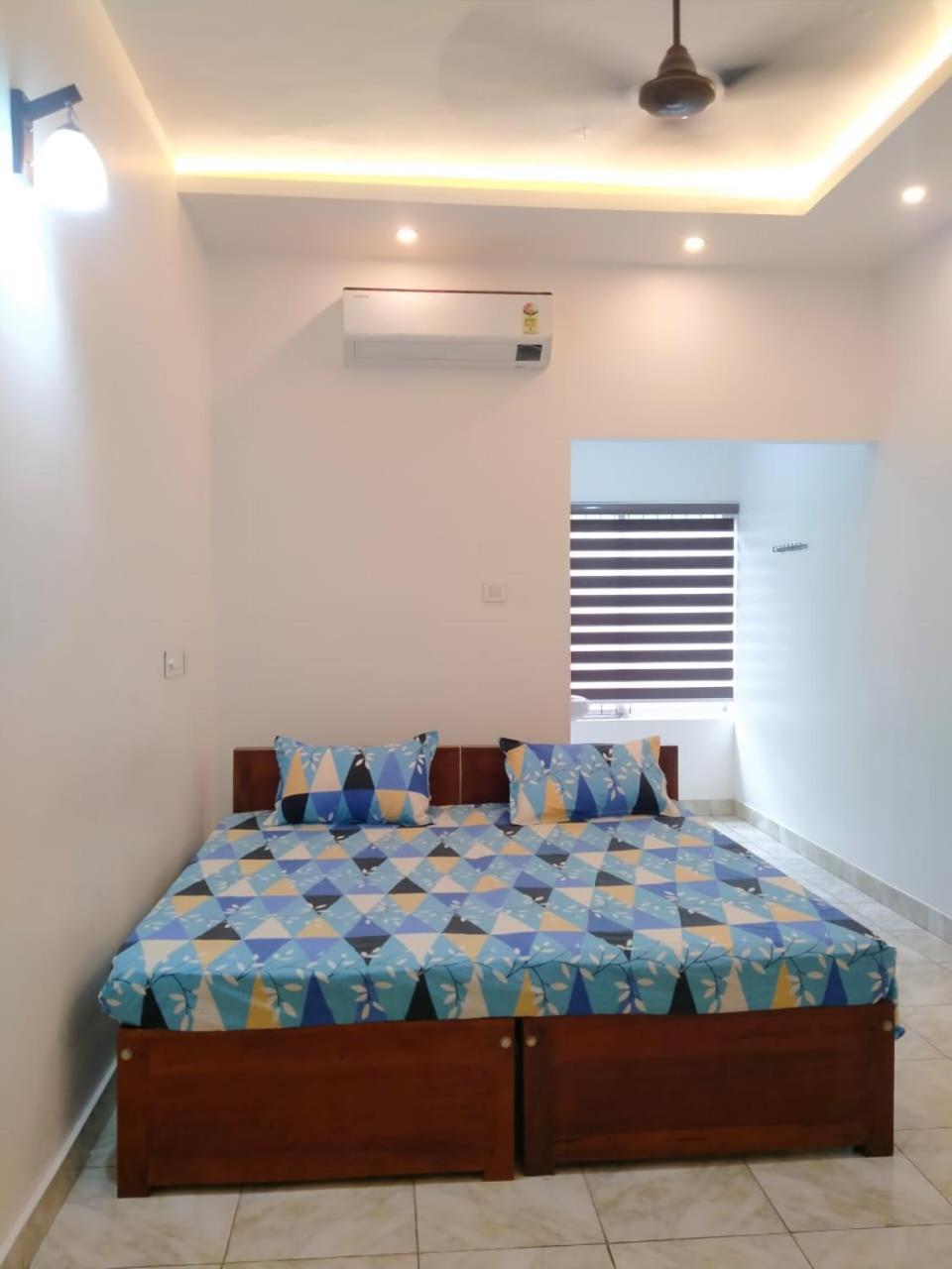 Thekkumpuram Tourist Home Malappuram Exteriör bild